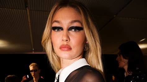 gigi hadid statement cat flick